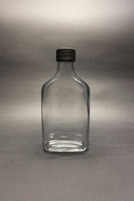 Hermia Tu-200Ccs Juego de Botellas de Vidrio 200 ml, Juego de 3 Piezas, Transparente y Negro